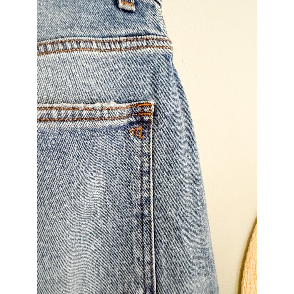 Madewell | NWT Petite Curvy Relaxed Bootcut Jeans Raebrook Wash | Sz P30 - Picture 8 of 10